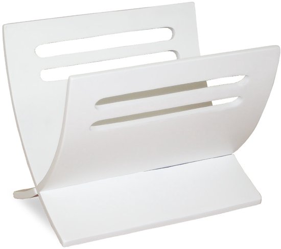 Witte tijdschriftenhouder met gebogen zijden en horizontale sleuven. Staand op een witte basis.