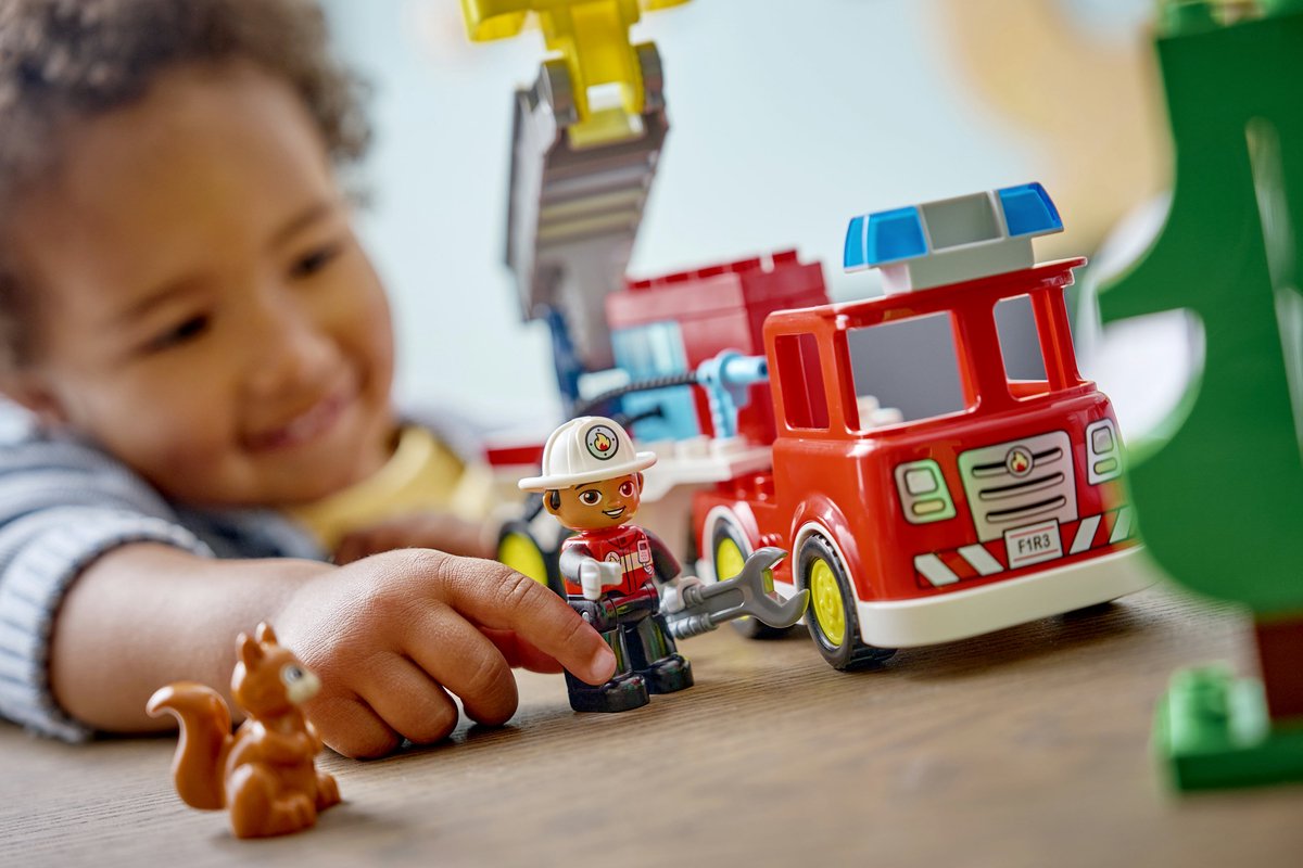 LEGO Duplo - Brandweertruck - Inclusief slang en brandweerman — afbeelding 6