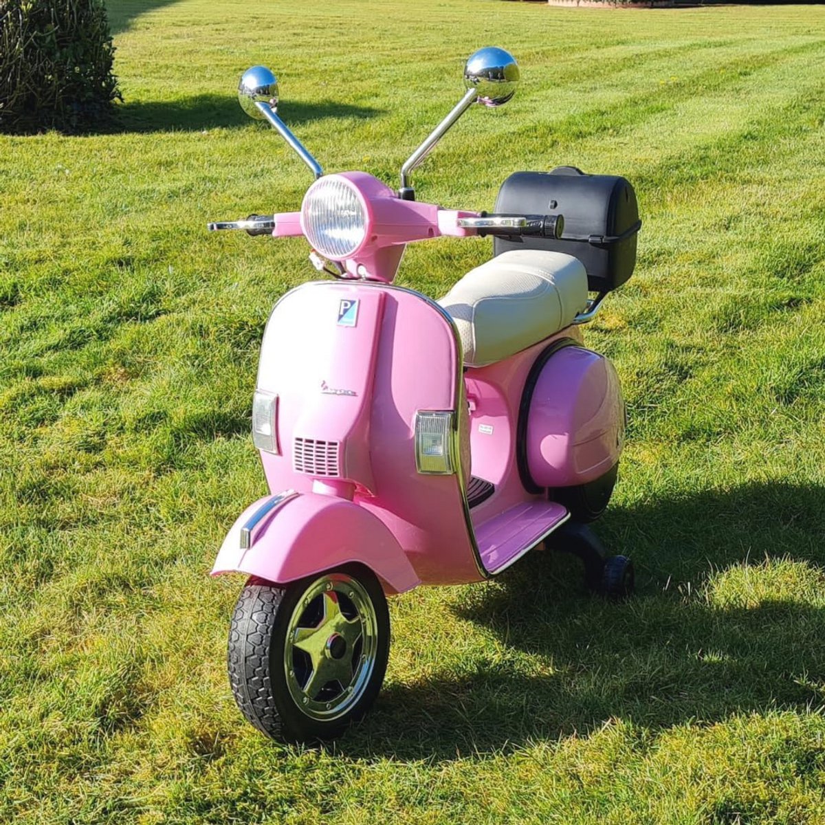 Kindermotorfiets 12V met Verlichting en MP3 - Veilig Rijplezier voor Jongens en Meisjes