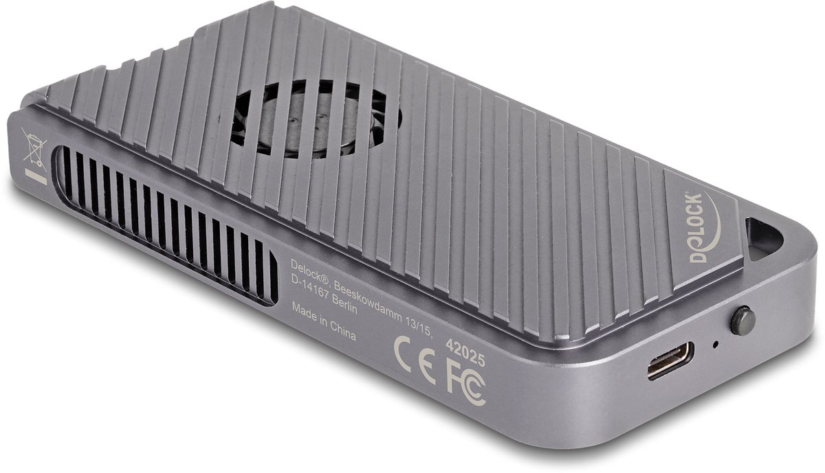 Delock USB 40 Gbps Enclosure for 1 x M.2 NVMe SSD in Gaming Style with LED and Fan - tool free