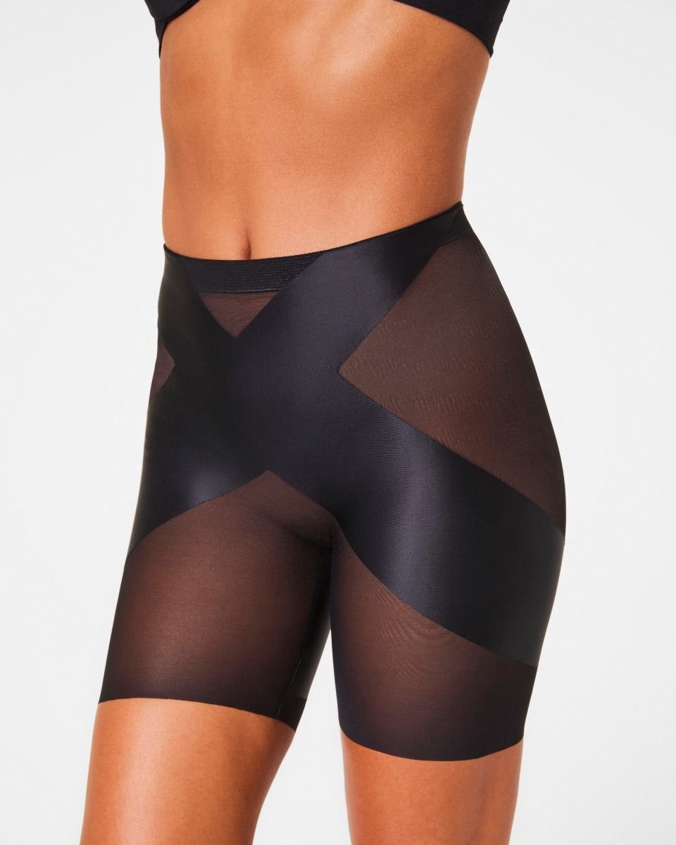 Satin-X™ Mid-Thigh Short | Zwart