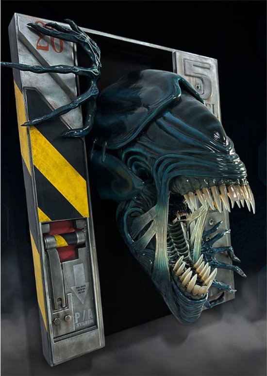 Hollywood Collectibles Group Aliens Wall Sculpture 1/2 Alien Queen 51 x ...