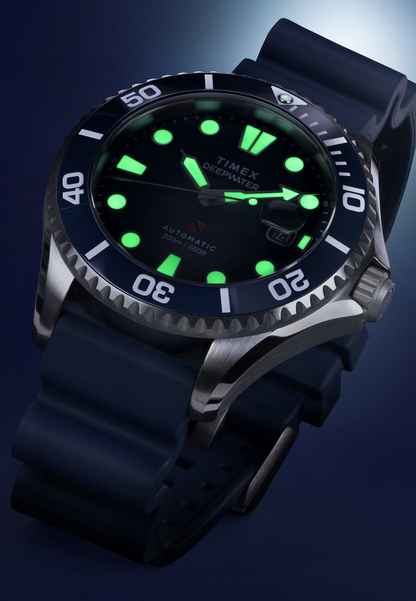Timex Deep Water Meridian 200 Automatic 200M Mechanisch Automatisch Horloge Blauw En Zilverkleurig Kast Gemaakt Van 100% Roestvrij Staal En Een Band Van 100% Hnbr 44 TW2Y39900AJ, TW2Y40000AJ