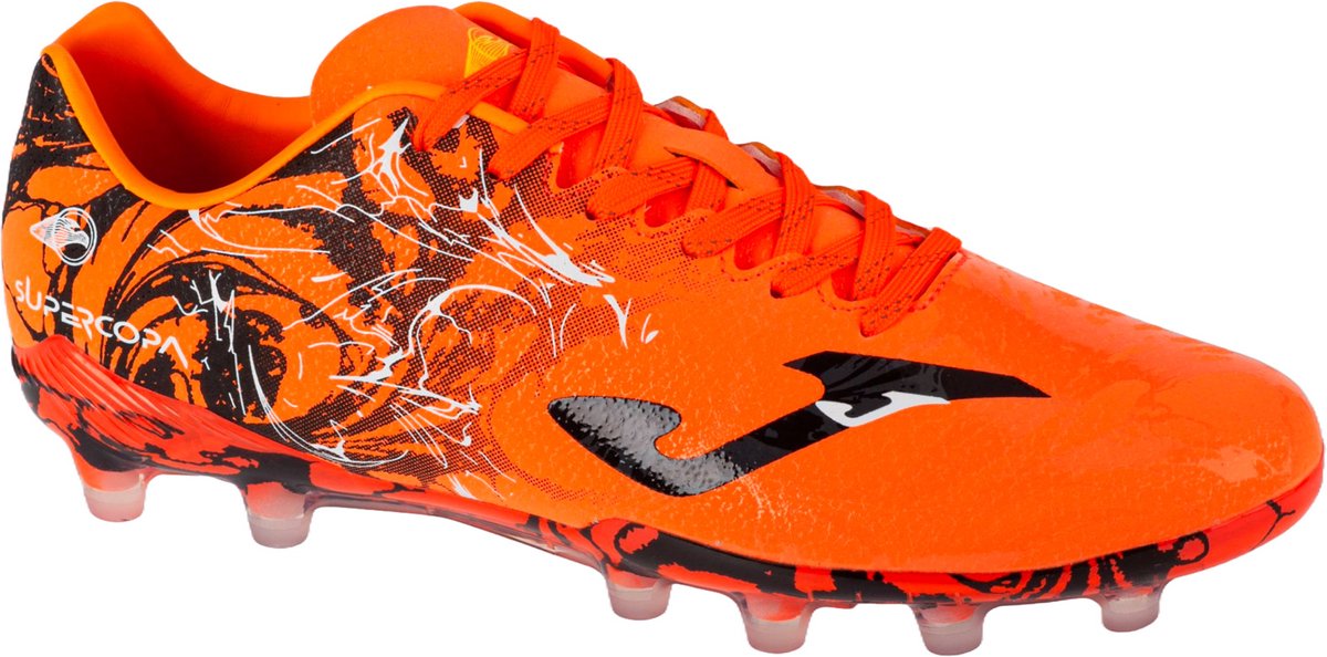 Oranje Joma Super Copa 2408 FG voetbalschoenen voor mannen, maat 42, van synthetisch leder met opvallend ontwerp.