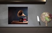 Inductieplaat Beschermer - Antieke Grammofoon op Kast - 57x51 cm - 2 mm Dik - Inductie Beschermer - Bescherming Inductiekookplaat - Kookplaat Beschermer van Wit Vinyl