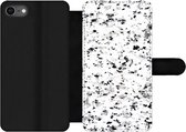 Bookcase Geschikt voor iPhone 7 telefoonhoesje - Marmer print - Stippen - Wit - Met vakjes - Wallet case met magneetsluiting