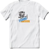 Fishing Equipment - Vissen T-Shirt | Grappig Verjaardag Vis Hobby Cadeau Shirt | Dames - Heren - Unisex | Tshirt Hengelsport Kleding Kado - Wit - L