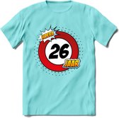 26 Jaar Hoera Verkeersbord T-Shirt | Grappig Verjaardag Cadeau | Dames - Heren | - Licht Blauw - XXL