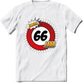 66 Jaar Hoera Verkeersbord T-Shirt | Grappig Verjaardag Cadeau | Dames - Heren | - Wit - 3XL