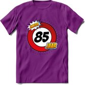 85 Jaar Hoera Verkeersbord T-Shirt | Grappig Verjaardag Cadeau | Dames - Heren | - Paars - L