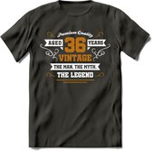 36 Jaar Legend T-Shirt | Goud - Wit | Grappig Verjaardag en Feest Cadeau Shirt | Dames - Heren - Unisex | Tshirt Kleding Kado | - Donker Grijs - S