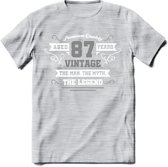 87 Jaar Legend T-Shirt | Zilver - Wit | Grappig Verjaardag en Feest Cadeau | Dames - Heren - Unisex | Kleding Kado | - Licht Grijs - Gemaleerd - L