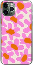 Geschikt voor iPhone 11 Pro hoesje - Bloem - Roze - Patronen - Siliconen Telefoonhoesje - Verjaardag cadeau tiener