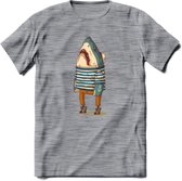 Casual haai matroos T-Shirt Grappig | Dieren vissen Kleding Kado Heren / Dames | Animal Skateboard Cadeau shirt - Donker Grijs - Gemaleerd - XL