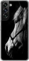Geschikt voor Samsung Galaxy S22 hoesje - Paard - Halster - Licht - Siliconen Telefoonhoesje