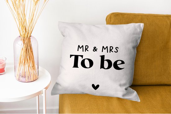 Coussins décoratifs - Oreillers Salon - 45x45 cm - Citations - 'Mr & Mrs to be' - Cœur - Proverbes