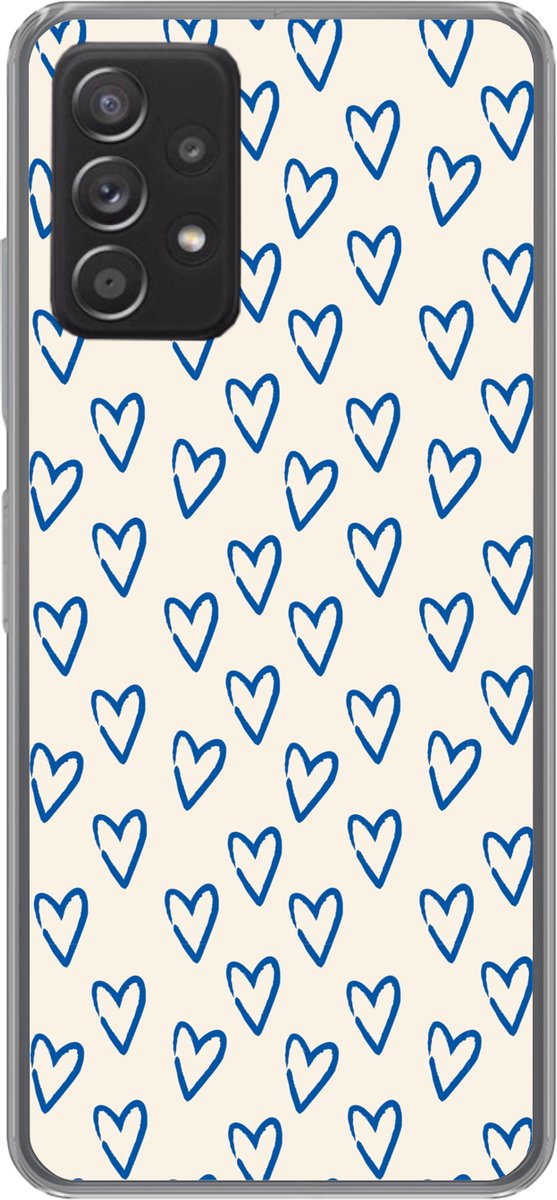 Telefoonhoesje Geschikt voor Samsung Galaxy A33 5G hoesje - Hartjes patroon - Blauw - Beige - Liefde - Siliconen Telefoonhoesje Telefoonhoesje