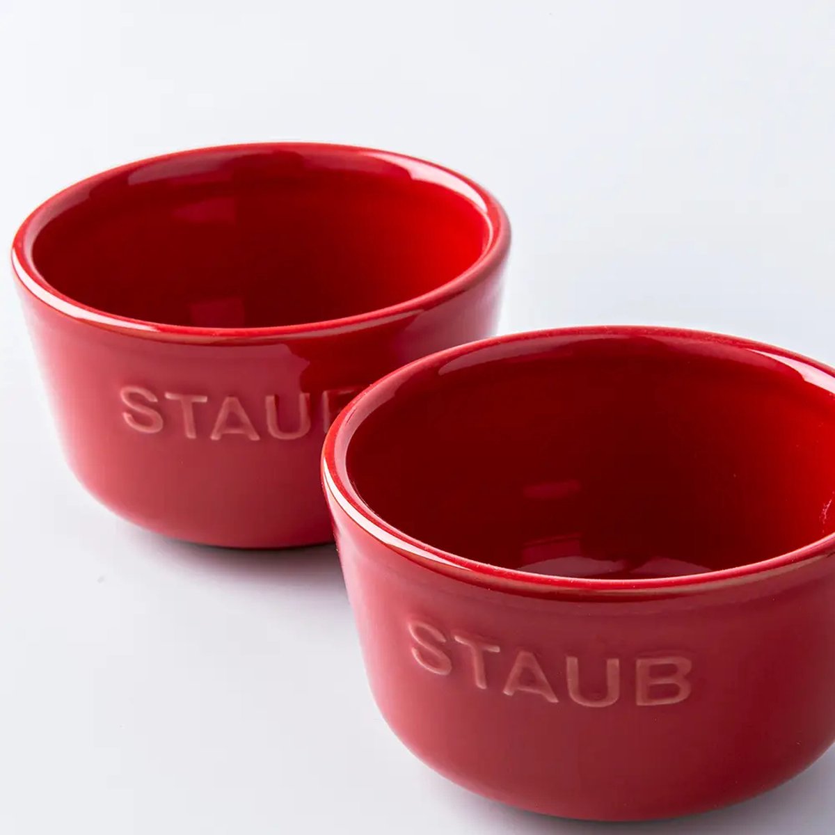 Staub Desert Schaaltjes - Ramekin Set Van 2 - Rood - Keramisch - Tapas Schalen - Toetje - Geschikt Voor Magnetron Oven Vaatwasser — cadeau in Kookcadeaus - foto 4