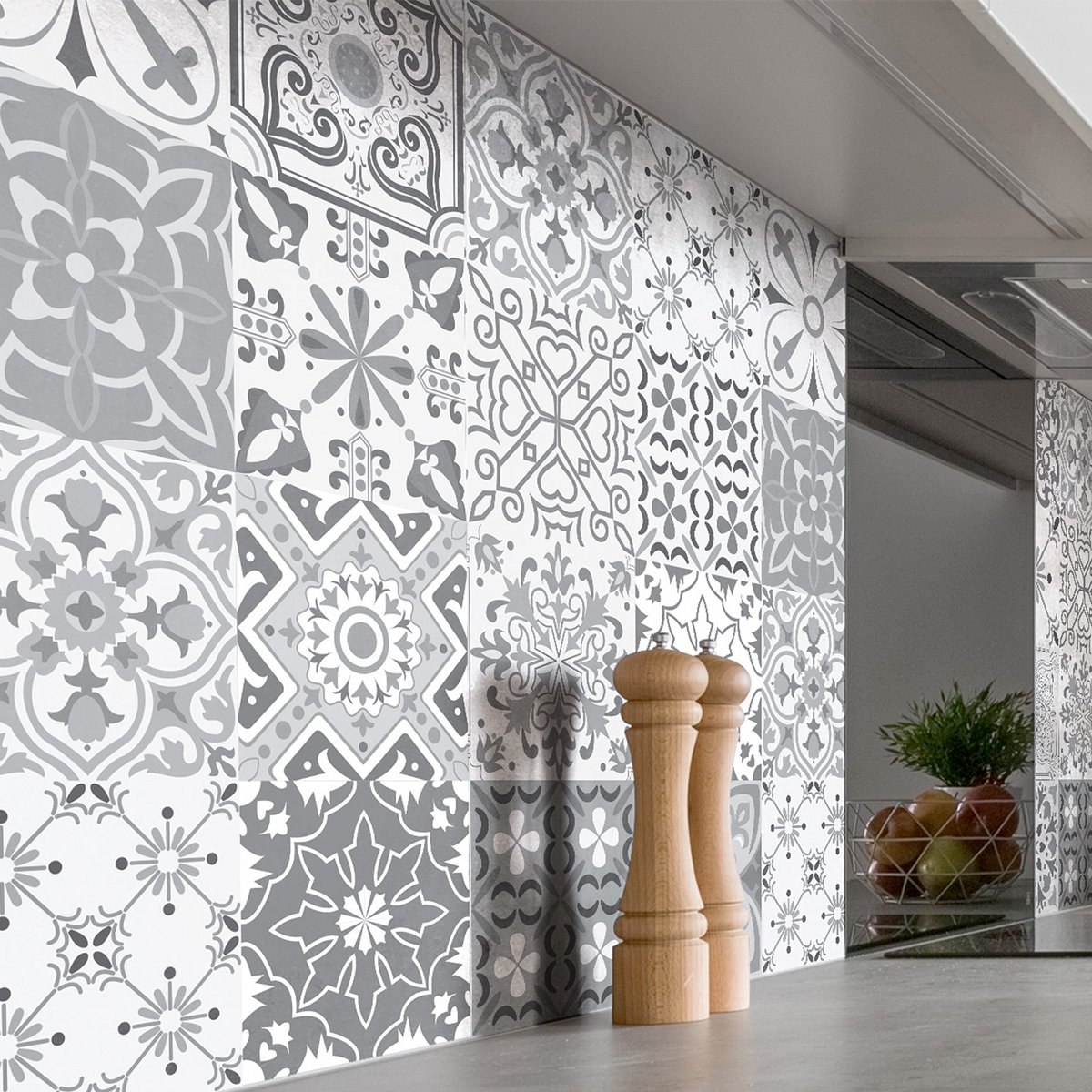 Ambiance Sticker Zelfklevende tegelmuurstickers voor keuken en badkamer - 24 cementtegelstickers in grijstinten, Gythio - 24 stickers, 10x10cm Multi color