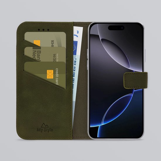 Étui de téléphone My Style vert ouvert avec téléphone, cartes et argent.