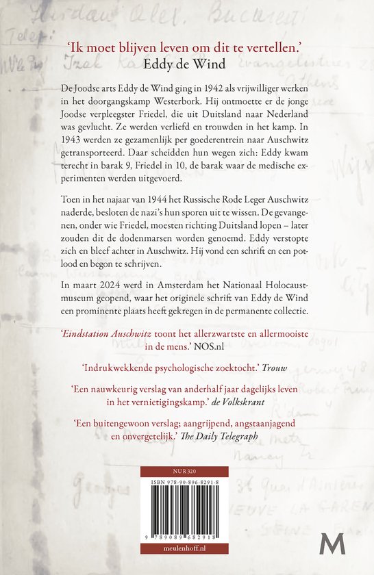 Boek met tekst over Eddy de Wind en zijn ervaringen in Auschwitz. De tekst is in handschrift en gedrukt.