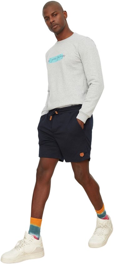 Short court à lacets bleu marine Trendyol, coupe classique, avec étiquette en PU et taille élastique Tmnss22Sr0403