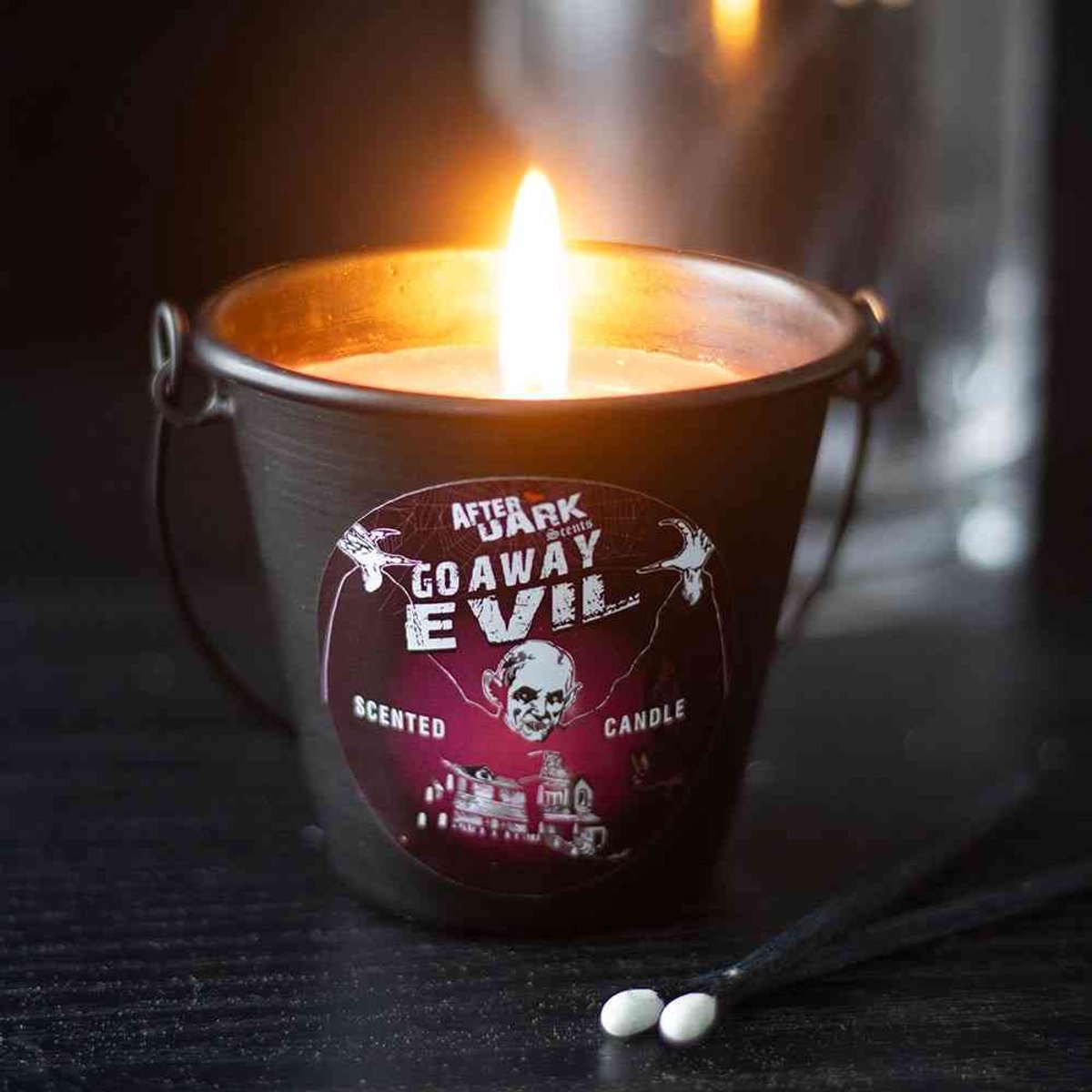 Something Different Go Away Evil Candle Bucket Geurkaars - Multicolours