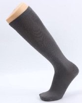 Finnacle - Améliorez vos performances avec les bas de contention de compression - Grijs - Taille S/M - Chaussettes de sport de soutien - Chaussettes de voyage - 1 paire