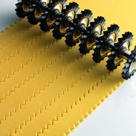 Marcato Multipast Pasta Bike Deegsnijder met een zigzagsnede - Transparant