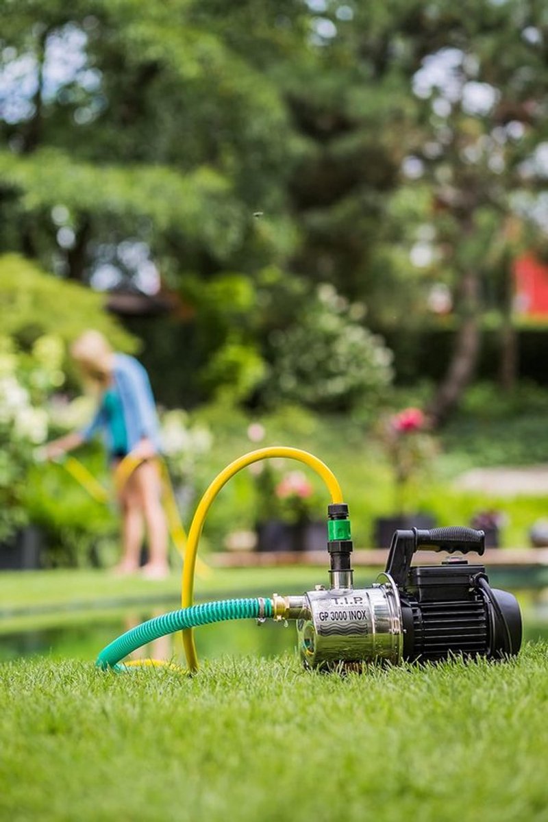 Tuinpomp – Waterpomp – Besproeiingspomp – Zelfaanzuigende Pomp – Jetpomp – Roestvrij Stalen Behuizing – 1.200W Motorvermogen – Max 5.000 L/u Debiet