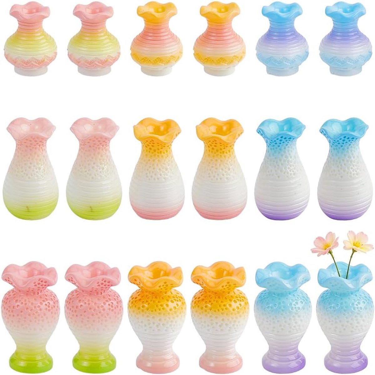 18 Stks 9 Stijlen Mini Klei Potten, Hars Miniatuur Vaas Ornamenten Gemengde Kleur Kleine Bloempotten voor Poppenhuis Accessoires Micro Landschap Pretend Play Decor Mini Tuinplanten