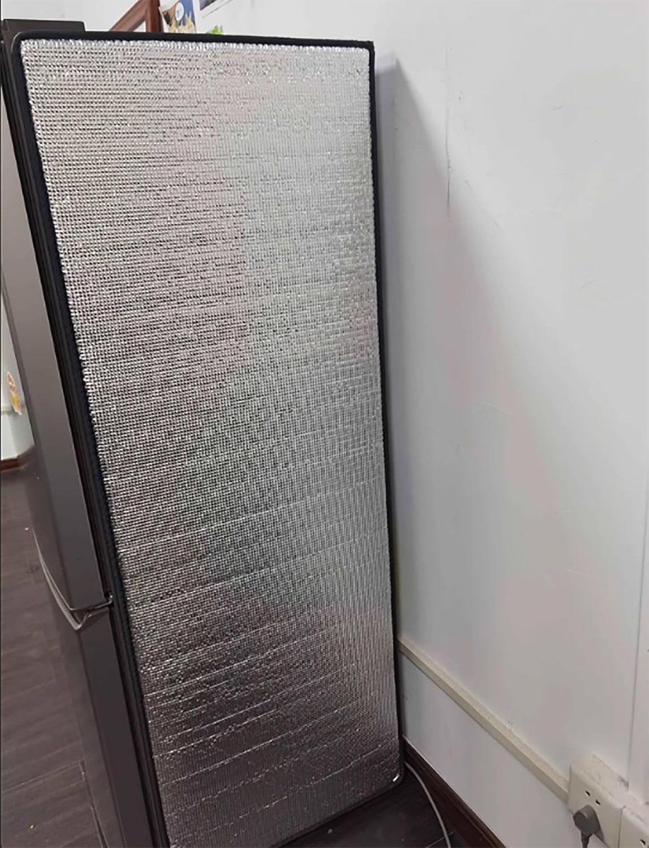 Isolerende Vriezerhoes - Aluminiumfolie Isolatie - Energie Besparen - Magnetische Randen - 100x180cm - Zilver