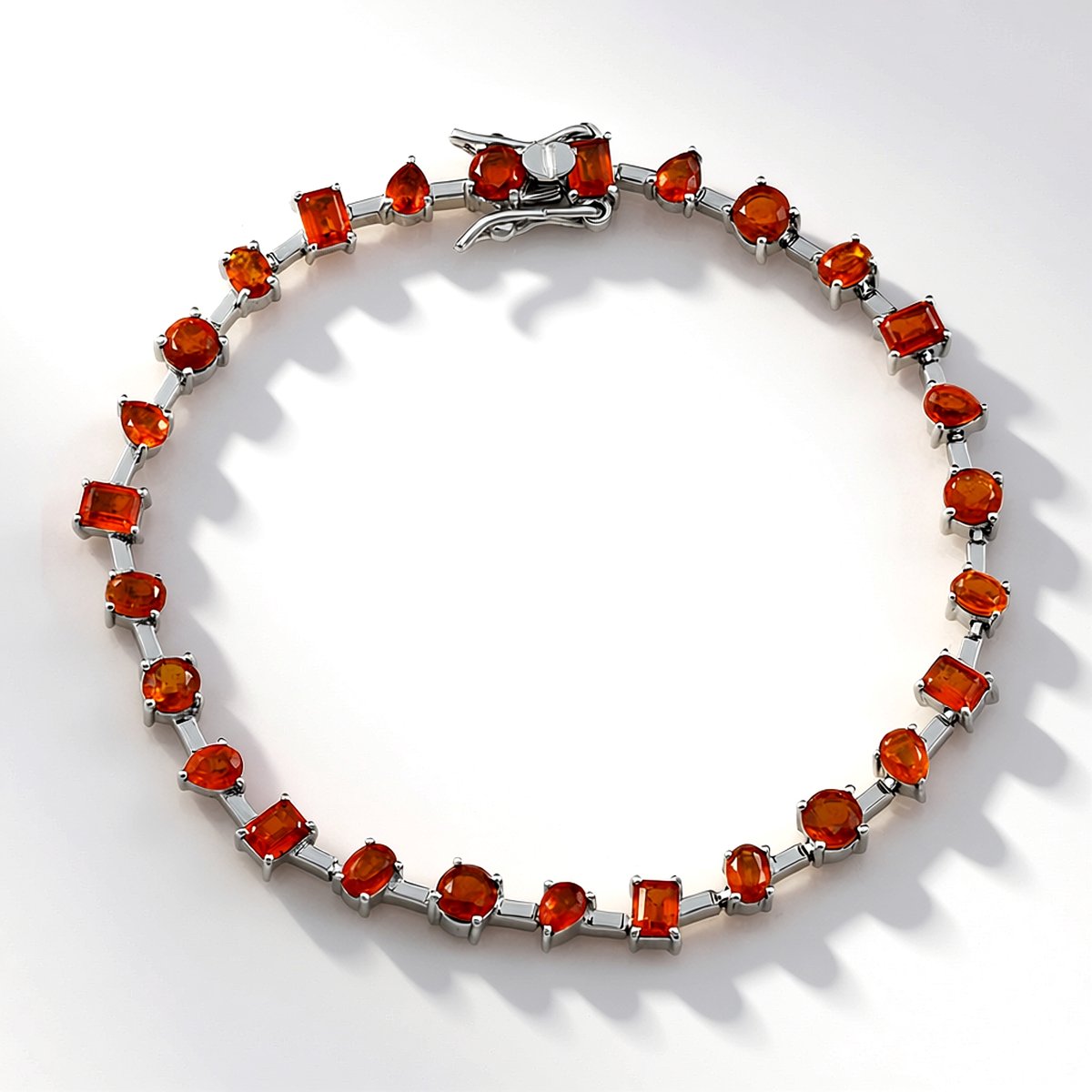 Cavill - Oranje Kyaniet Armband - 925 Sterling Zilver Gerhodineerd - 6,765 Karaat - Handgemaakt Nepal - Lichtgewicht, Stoer en Elegant Sieraad