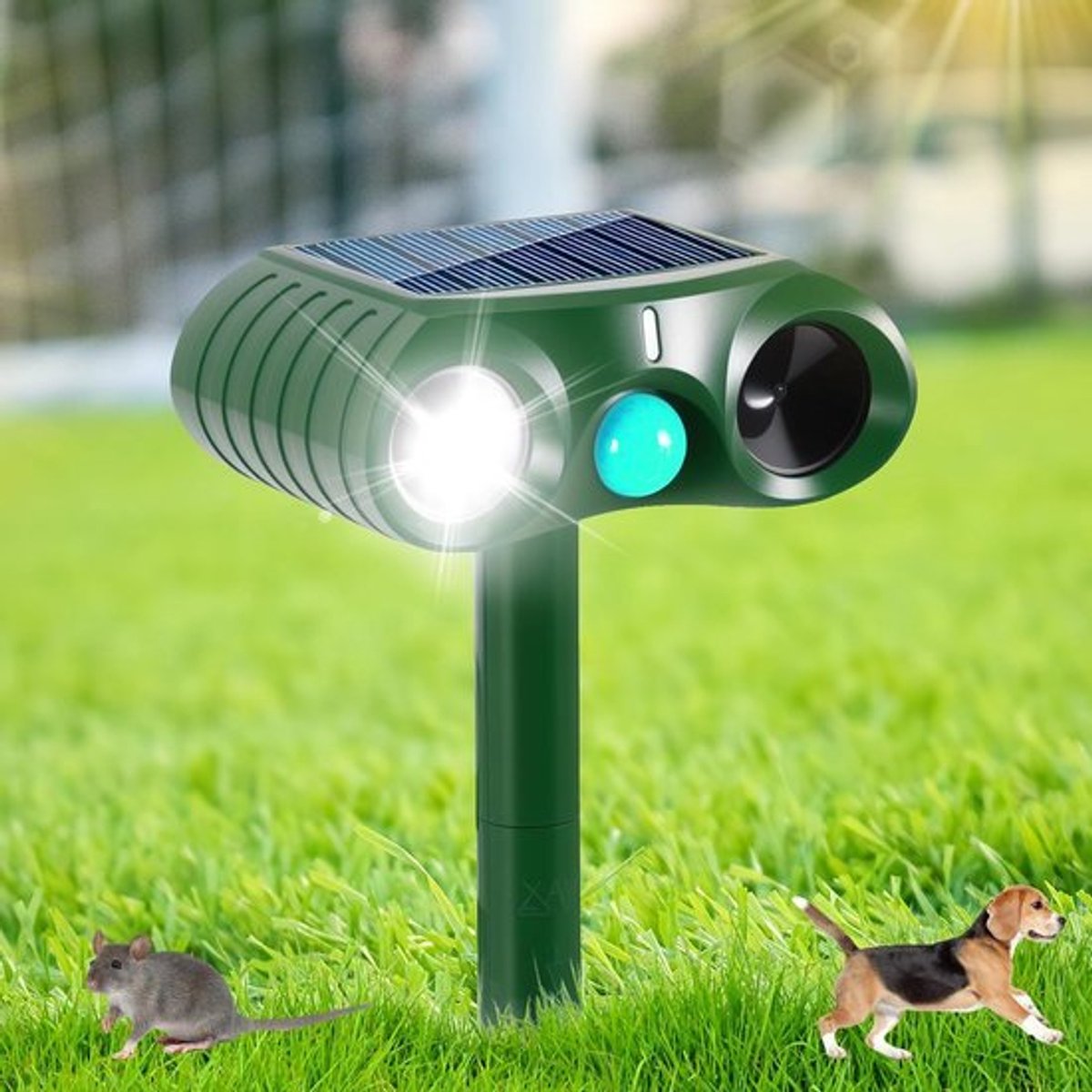 Ultrasone Dierenafschrikker voor de Tuin met PIR Bewegingssensor, Oplaadbaar en Waterdicht Afweersysteem voor Katten, Vossen, Eekhoorns en Honden met LED Verlichting
