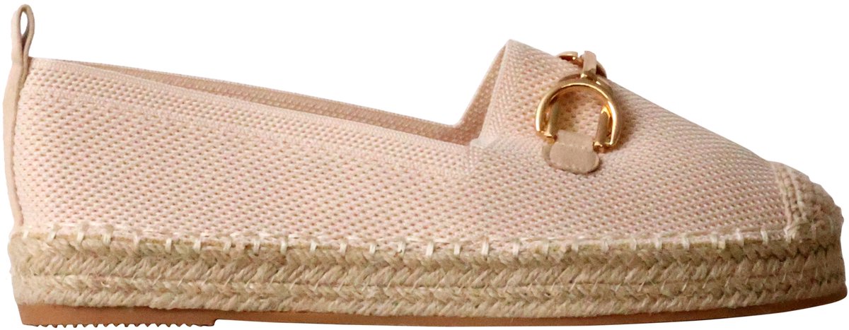 Derby-schoenen om aan te trekken