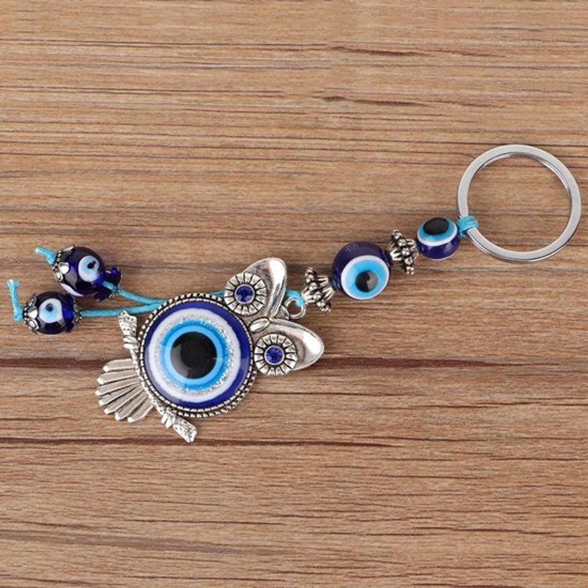 Creatieve Handgemaakte Sleutelhanger met Uil, Amulet Hanger voor Sleutels en Tassen, Uniek Handwerk en Bescherming tegen Boze Ogen