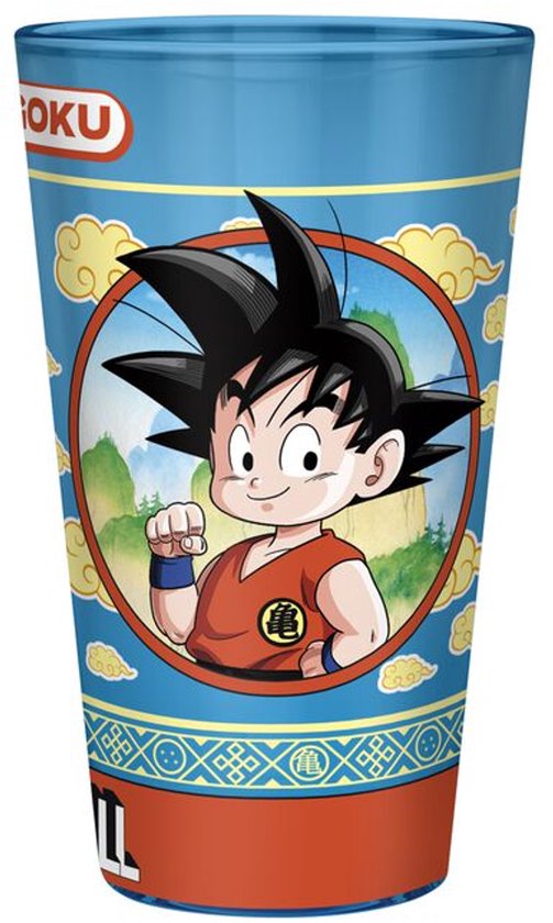 Verre bleu avec Goku enfant et le Nuage Magique, entouré de nuages et de paysage. Accents oranges en bas avec "GOKU".