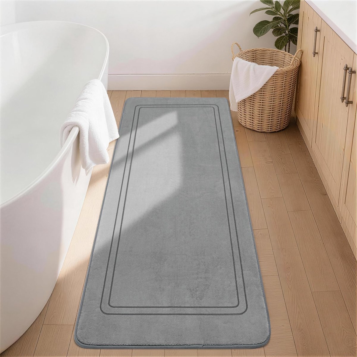 Badmat, antislip, absorberend, badkamerteppich, zachte badmat, badvoorlegger, douchemat, voetmat voor badkamer, grijs, 60x150cm