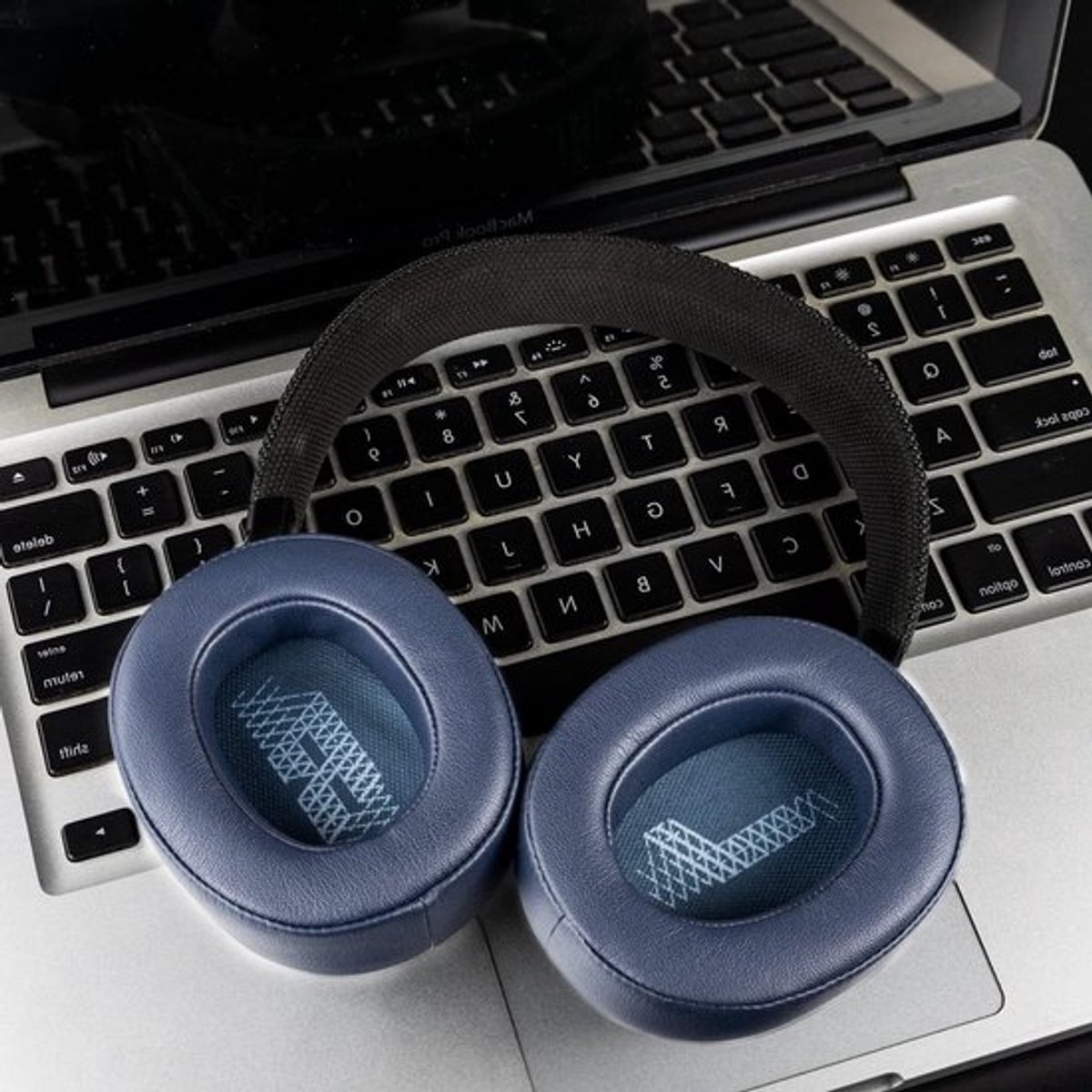 Professionele vervangende oorkussens voor draadloze koptelefoons, zacht faux leer, geluidsisolatie, navy blauw