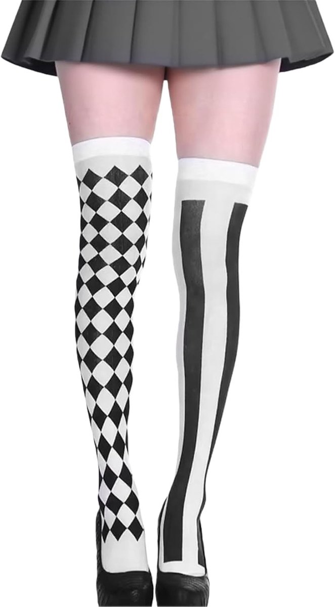 Vrouwelijk clown kostuum voor carnaval met zwarte en witte accessoires, harlekijn panty en lange kousen