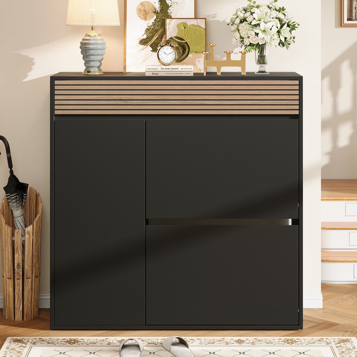 OKWISH Schoenenkast – Smal Staand Model Met 1 Lade, 1 Deur En 2 Uitklapbare Vakken – Zwart Naturel – 100 x 35 x 105 cm