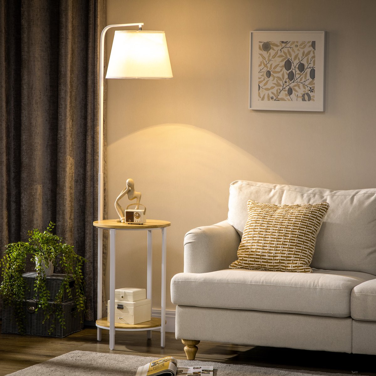 Staande Lamp Met 2 Planken 162 Cm Wit Metaal En Bamboe Met Linnen Lampenkap En Voetsschakelaar Voor Woonkamer En Slaapkamer