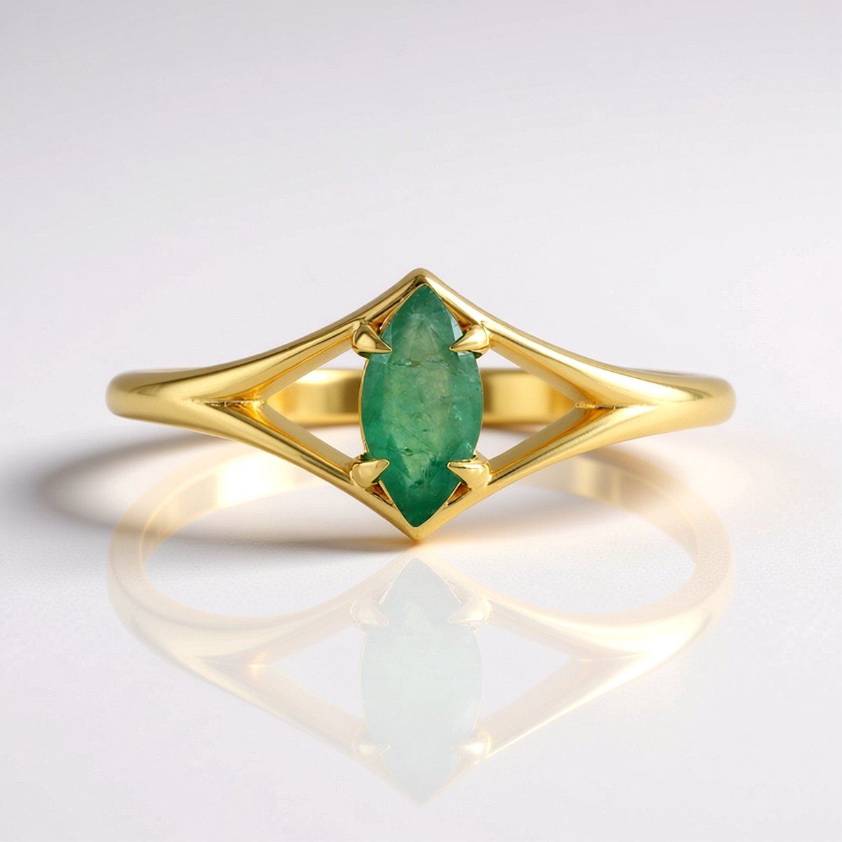 Cavill - Verstelbare damesring - 925 Sterling zilver verguld - Colombiaanse smaragd 0,46 ct Marquise slijpsel - Elegante groene ring