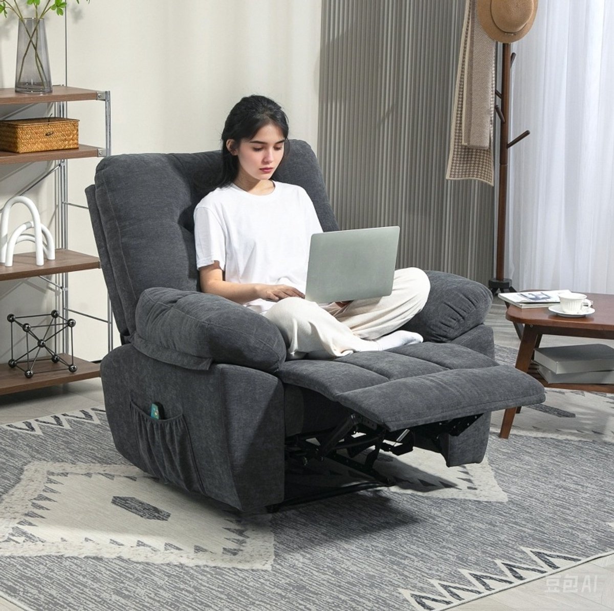 COVREO Massagestoel 102 x 100 x 107 cm, donkergrijs, stof, verstelbare voetensteun