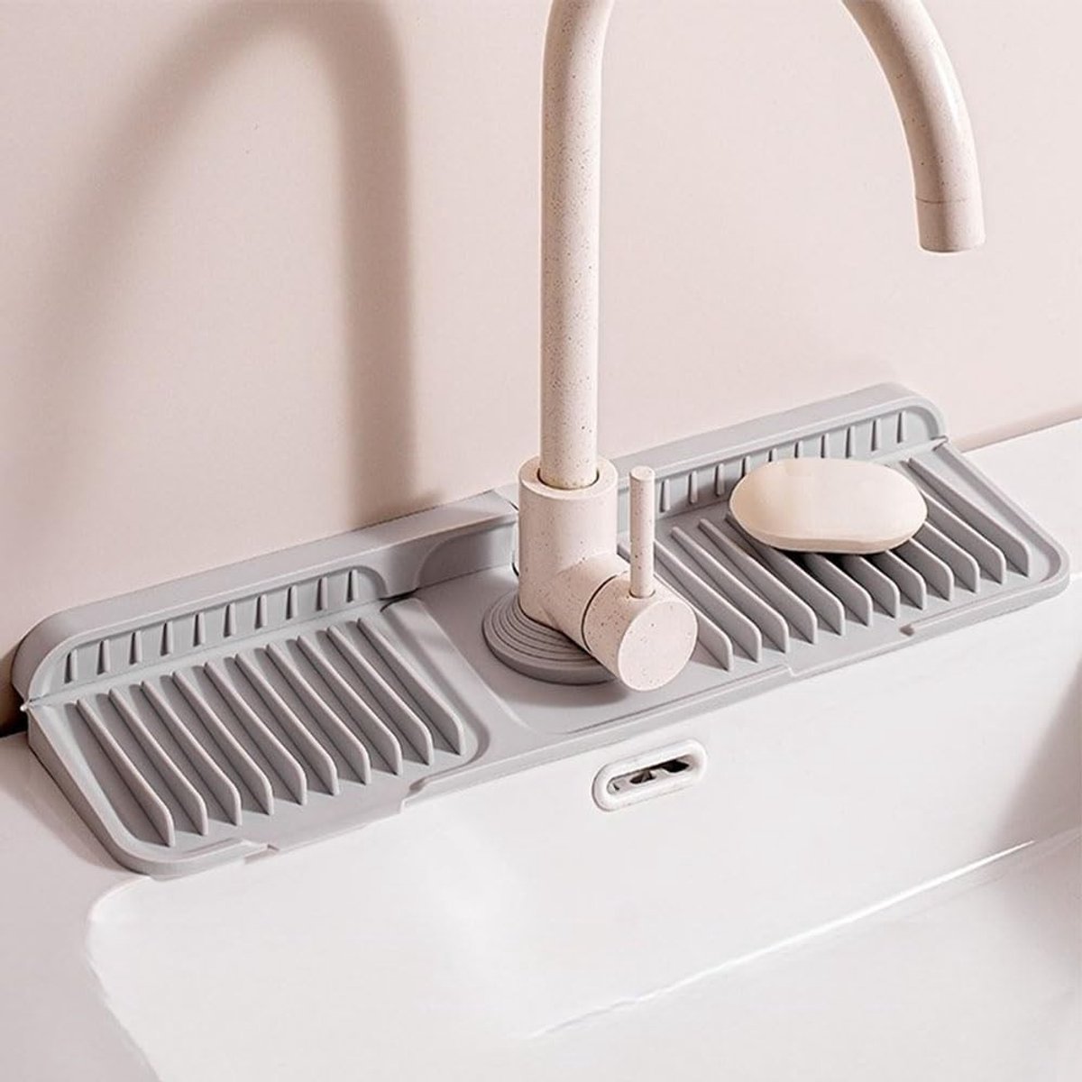 Omgoods - Silicone Kraanmat - Splash Guard voor Keuken en Badkamer - Grijs 45 x 14 x 2 cm