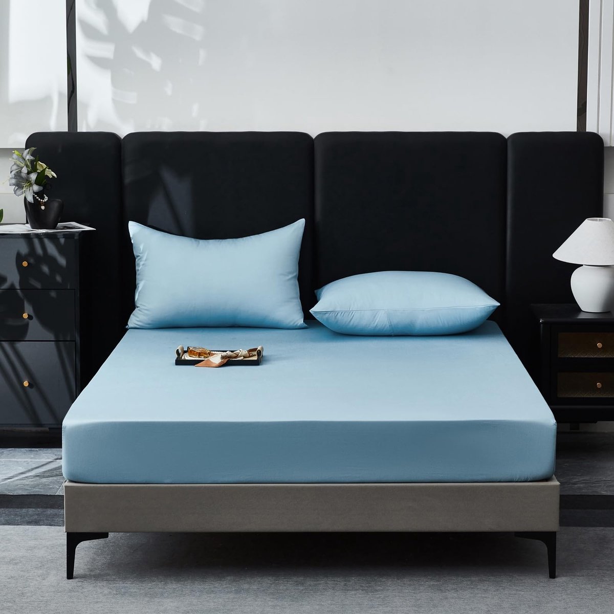 Omgoods - Hoeslaken 200 x 200 cm van Katoen Satin - Lichtblauw, Ademend en Zacht voor Boxspring Matrassen tot 30 cm