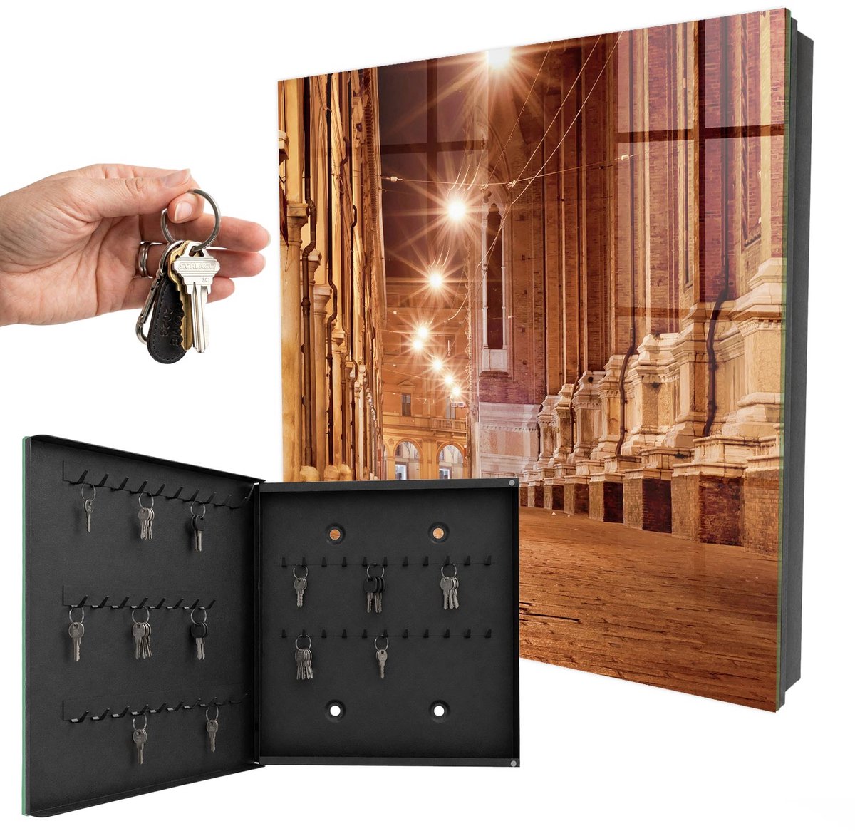 WallMuralia - Sleutelkast - 30x30x5 cm - met 50 haken - Stadsnacht Sleutelkastje Design - Oranje Sleutelbox - Linksopenend - Zwart interieur