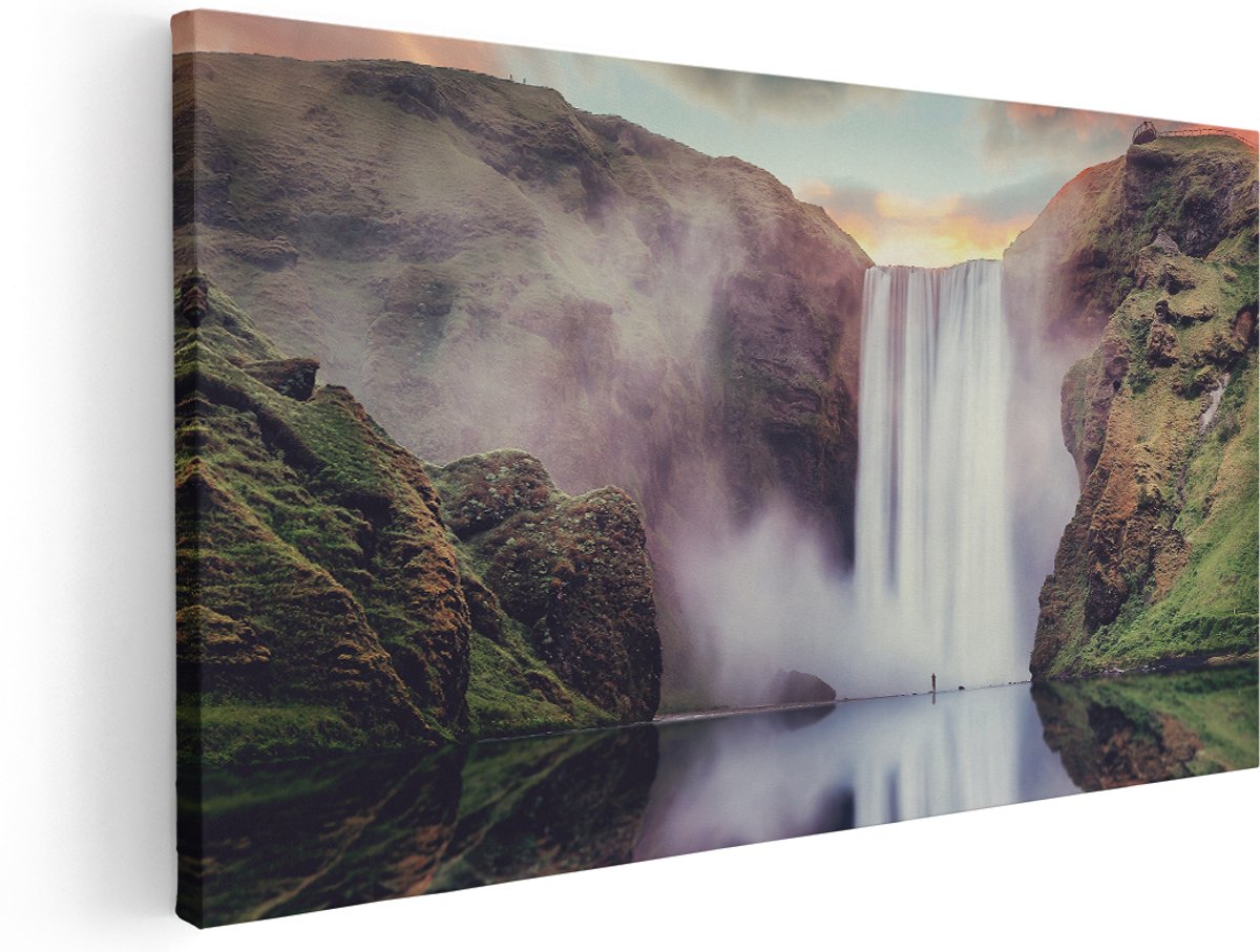 Artaza Canvas Schilderij Waterval Met Een Weerspiegeling In Het Water - 160x80 cm - Groot - Wanddecoratie Woonkamer - Schilderijen - Muurdecoratie