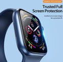 Een blauwe Apple Watch met een wijzerplaat. De tekst 'Trusted Full Screen Protection' staat rechtsboven.