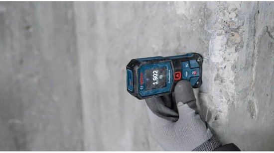 Bosch laserafstandsmeter met rode laserstraal gemarkeerd "1.902m Professional".